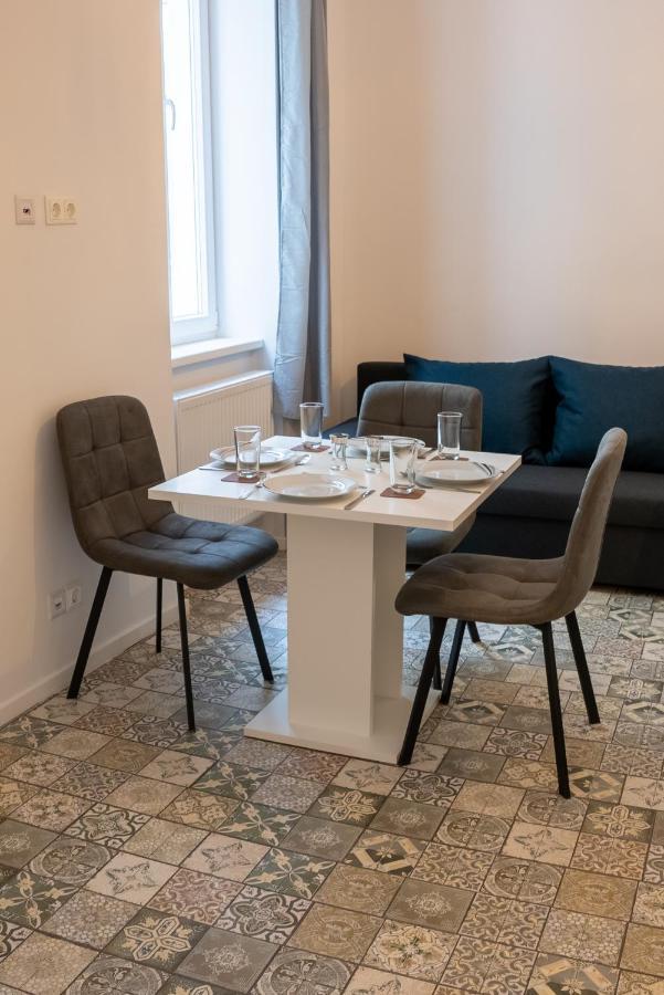 Family&Friends Apartments Schoenbrunn ウィーン エクステリア 写真